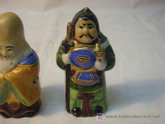 Antig&uuml;edades: 5 DIOSES CHINOS DE PORCELANA - Foto 3