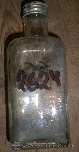 Antig&uuml;edades: Botella de cristal de 14 cms aprox. - Foto 1