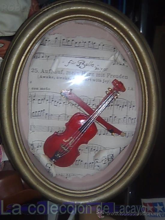 Antig&uuml;edades: VIOLIN 3D EN MARCO - Foto 1