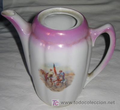 Antig&uuml;edades: CAFETERA DE PORCELANA SIN TAPADERA - Foto 1