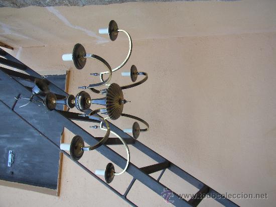 Antig&uuml;edades: Antigua l&aacute;mapara de techo. - Foto 2