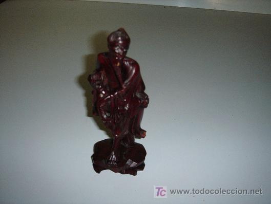 Antig&uuml;edades: figura de madera tallada - Foto 2