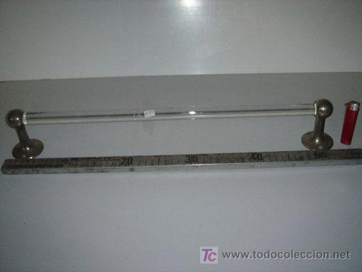 Antig&uuml;edades: toallero - Foto 1