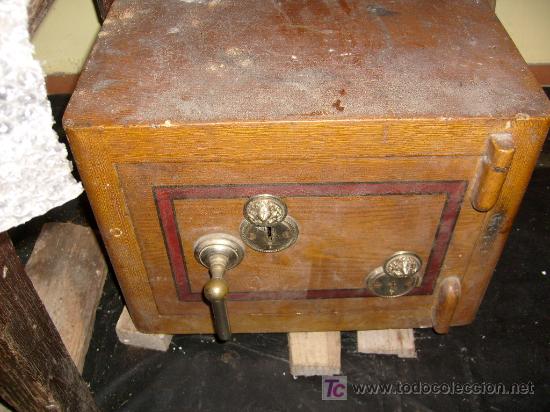 Antig&uuml;edades: Caja Fuerte - Foto 6