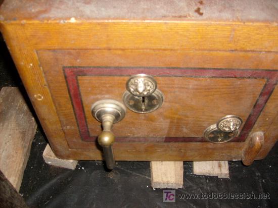 Antig&uuml;edades: Caja Fuerte - Foto 5