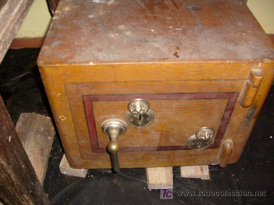 Antig&uuml;edades: Caja Fuerte - Foto 4