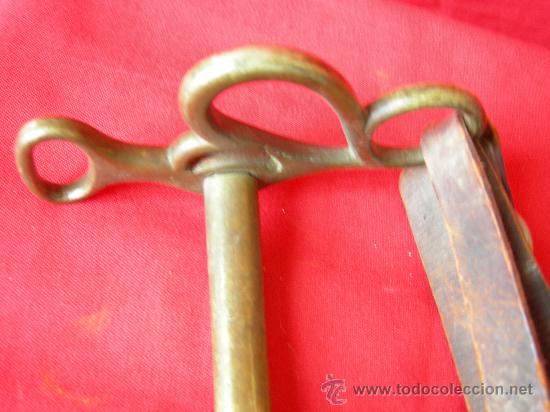Antig&uuml;edades: BOCAO DE CABALLO EN BRONCE - Foto 3