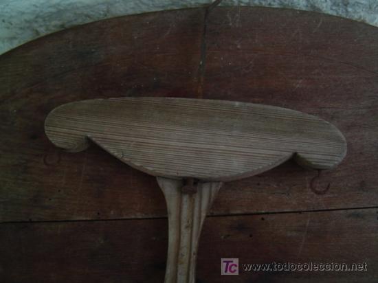 Antig&uuml;edades: ANTIGUO COLGADOR DE MADERA - Foto 4