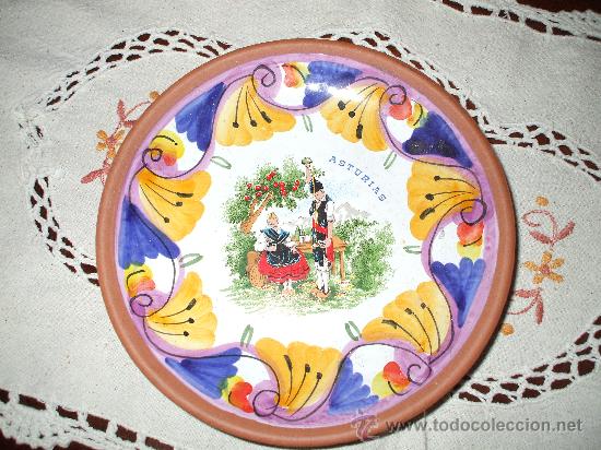 Antig&uuml;edades: Plato de barro esmaltado - Foto 1