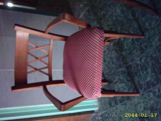 Antig&uuml;edades: ANTIGUO SILL&Oacute;N RESTAURADO Y TAPIZADO - Foto 1