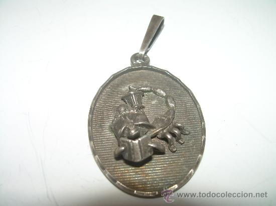 Antig&uuml;edades: ANTIGUA MEDALLA DE PLATA - Foto 1