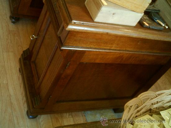 Antig&uuml;edades: MESA DE DESPACHO EN MADERA DE NOGAL ANTIGUA - Foto 2