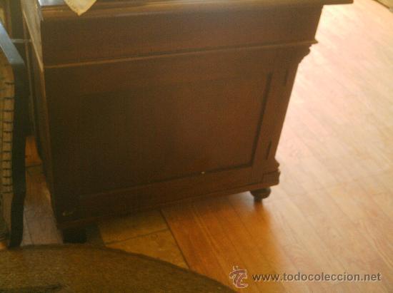 Antig&uuml;edades: MESA DE DESPACHO EN MADERA DE NOGAL ANTIGUA - Foto 5