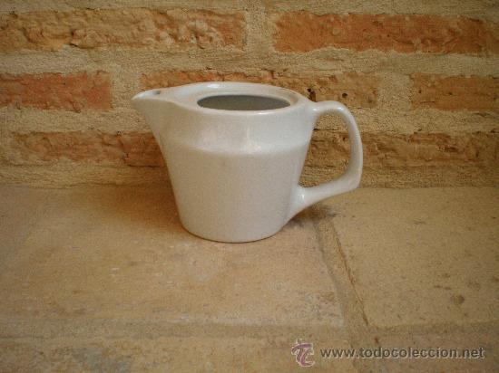 Antig&uuml;edades: TETERA DE PORCELANA - Foto 1