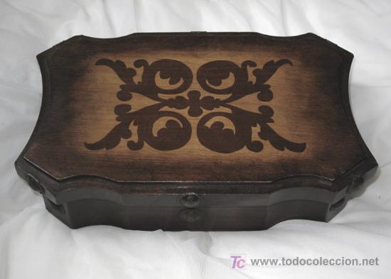 Antiquit&eacute;s: PRECIOSA CAJA DE MADERA ANTIGUA.