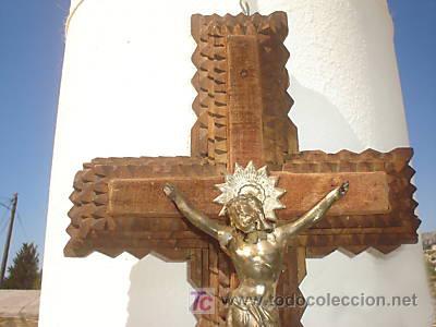 Antig&uuml;edades: CRUCIFIJO - Foto 2