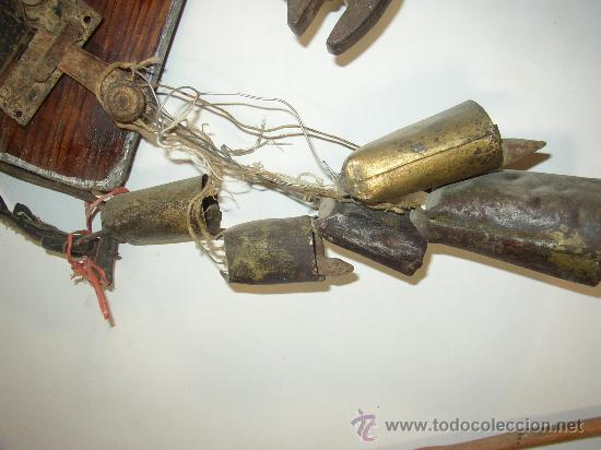 Antig&uuml;edades: LOTE VARIADO DE ANTIGUOS CENCERROS - Foto 1