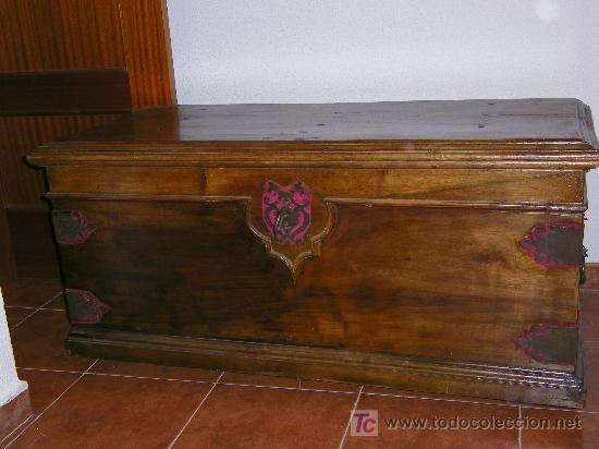 Antig&uuml;edades: ARCA NOGAL MACIZO - Foto 5