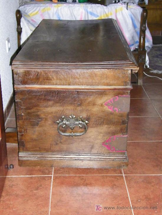 Antig&uuml;edades: ARCA NOGAL MACIZO - Foto 3