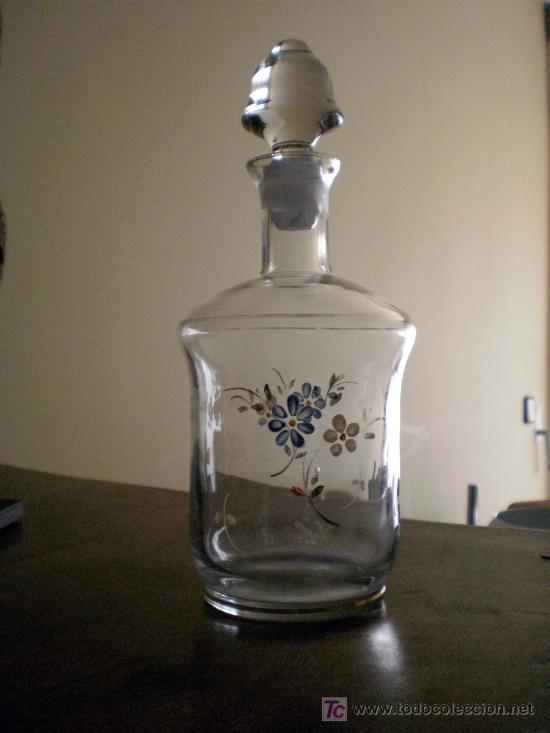 Antig&uuml;edades: Botella licorera cristal pintado - Foto 1