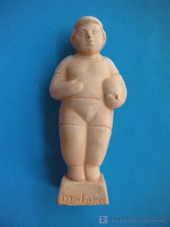 Antiques: FIGURA TERRACOTA NI&Ntilde;O CON PELOTA. FIRMADO MOLERA