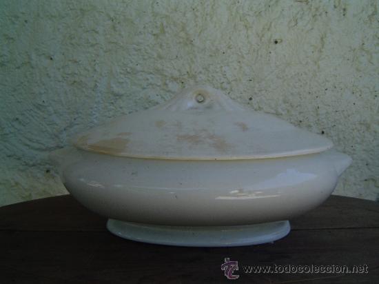 Antig&uuml;edades: ANTIGUA SOPERA MARCA EN LA BASE CIL MADRID - Foto 1