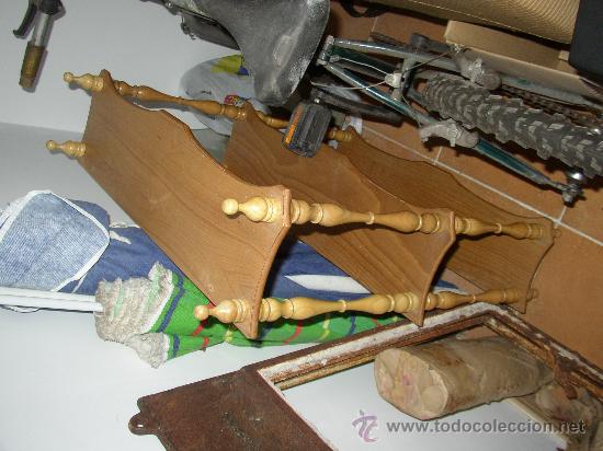 Antig&uuml;edades: Bonita repisa de madera - Foto 3