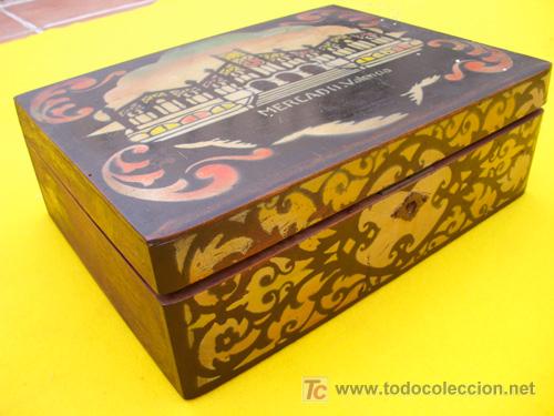 Antig&uuml;edades: GRAN CAJA MADERA decorada MERCADO VALENCIA. - Foto 4