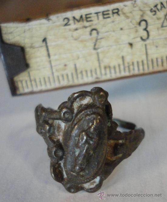 Antig&uuml;edades: Anillo religioso antiguo, a restaurar - Foto 1