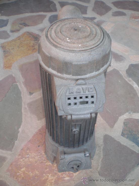 Antig&uuml;edades: ANTIGUA ESTUFA DE HIERRO - Foto 1
