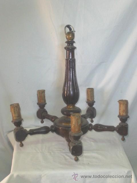 Antig&uuml;edades: BONITA L&Aacute;MPARA DE MADERA. - Foto 1