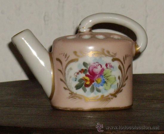 Antig&uuml;edades: REGADERA DE PORCELANA - Foto 2