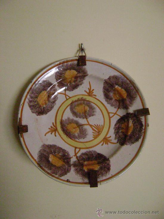 Antig&uuml;edades: PLATO DE RIBESALBES SIGLO XIX - Foto 1