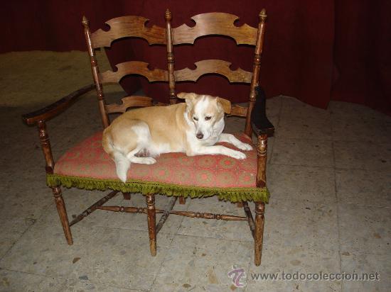 Antig&uuml;edades: SILL&Oacute;N DE MADERA - Foto 6