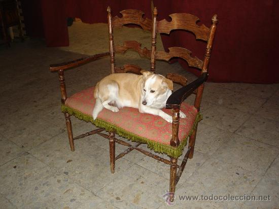 Antig&uuml;edades: SILL&Oacute;N DE MADERA - Foto 7