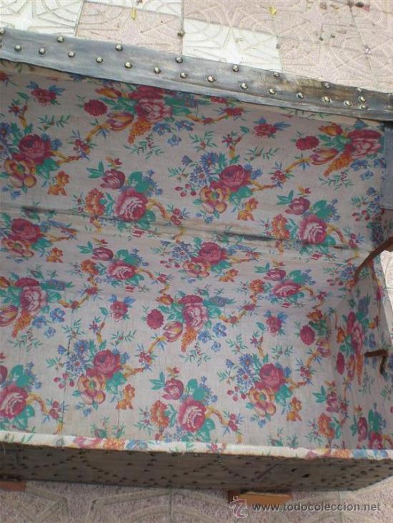 Antig&uuml;edades: arcon de madera y cuero antiguo - Foto 4