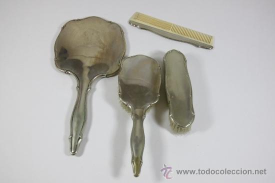 Antig&uuml;edades: Conjunto de tocador Alpaca. 1920-1930 - Foto 5