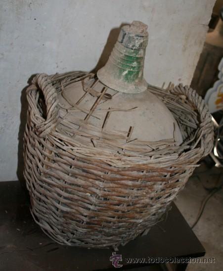 Antig&uuml;edades: GARRAFA FORRADA - Foto 1