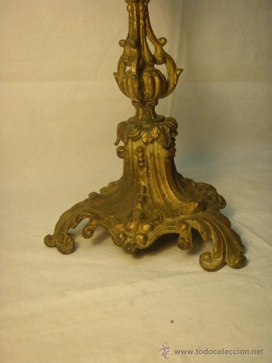 Antig&uuml;edades: CANDELABRO DE CALAMINA DE FINALES DEL XIX - Foto 4