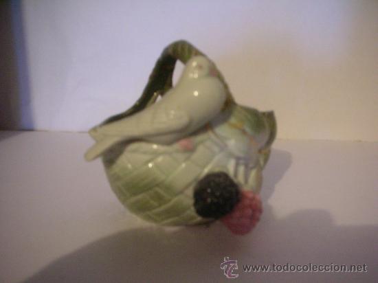 Antig&uuml;edades: cesto de porcelana - Foto 1
