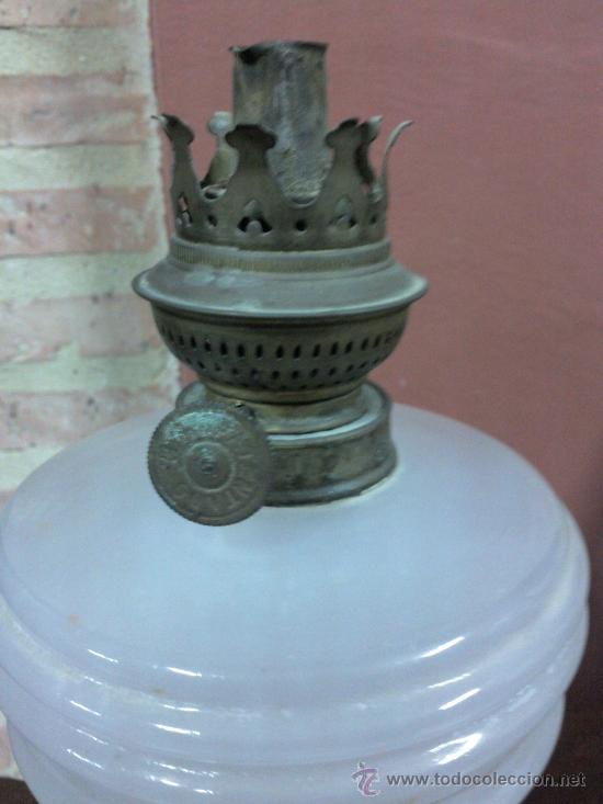 Antig&uuml;edades: Antiguo quinqu&eacute; en cristal soplado. - Foto 3
