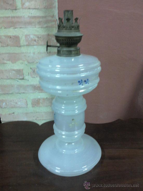 Antig&uuml;edades: Antiguo quinqu&eacute; en cristal soplado. - Foto 5