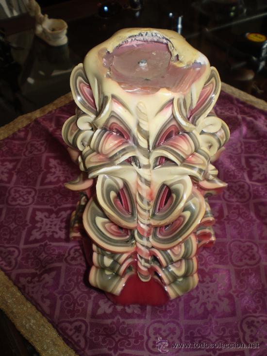 Antig&uuml;edades: VELA DE CERA CON EXTRAORDINARIAS FORMAS VEGETALES