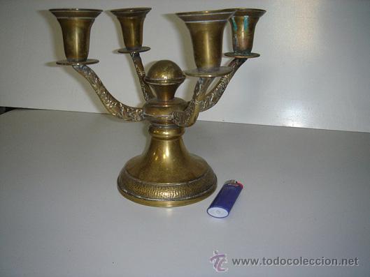 Antig&uuml;edades: candelabro de lat&oacute;n para 4 velas - Foto 1