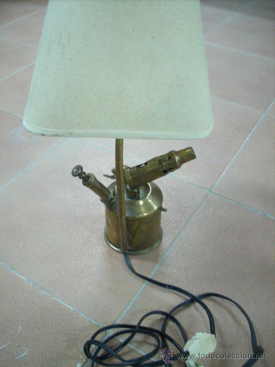 Antig&uuml;edades: ANTIGUO SOPLETE ADAPTADO COMO LAMPARA - Foto 1