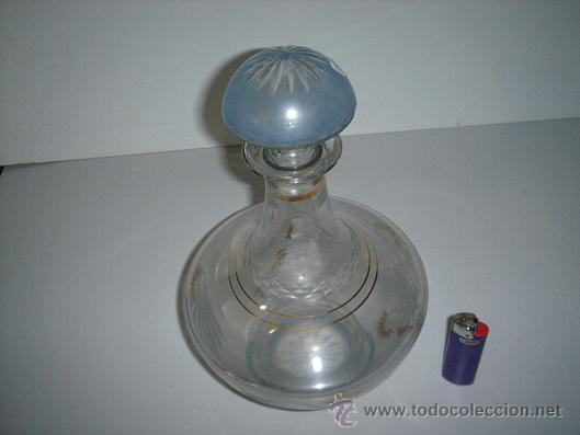 Antig&uuml;edades: botella con tapon muy bonita con tonos azules