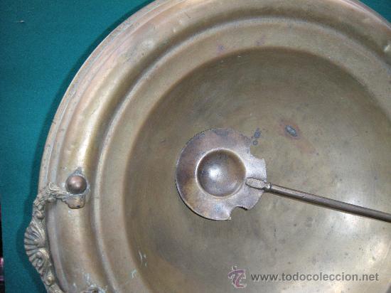 Antig&uuml;edades: ANTIGUO BRASERO CON BADILA. - Foto 3