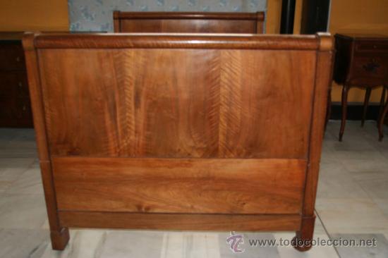 Antig&uuml;edades: CAMA TRANSICI&Oacute;N,NOGAL REF.4724 - Foto 5