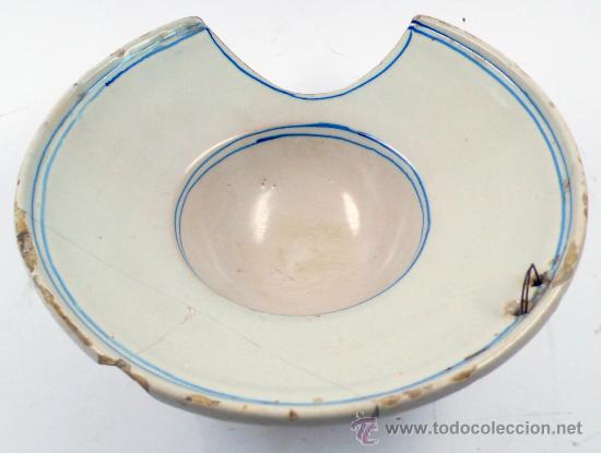 Antig&uuml;edades: Bacina de barbero de manises, la&ntilde;ada. 26 cm di&aacute;metro, - Foto 1