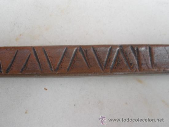 Antig&uuml;edades: ENORME, ESPUMADERA DE COBRE ANTIGUO, CON EL MANGO LABRADO. - Foto 4
